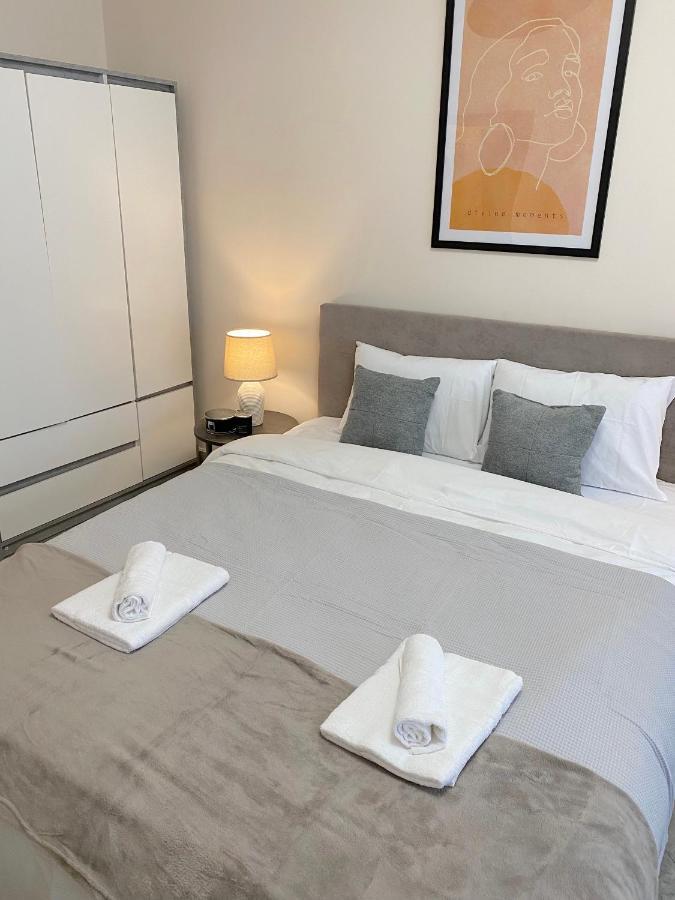 Top City Centre 1Br Apartment For 4 Guests & Fast Wifi Sofia Eksteriør billede