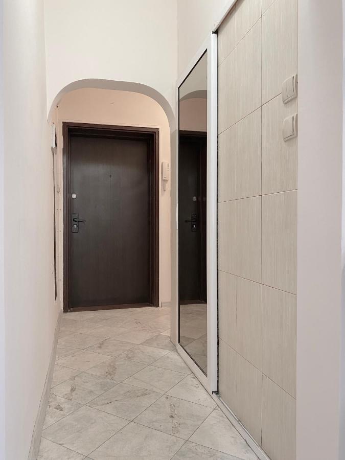 Top City Centre 1Br Apartment For 4 Guests & Fast Wifi Sofia Eksteriør billede